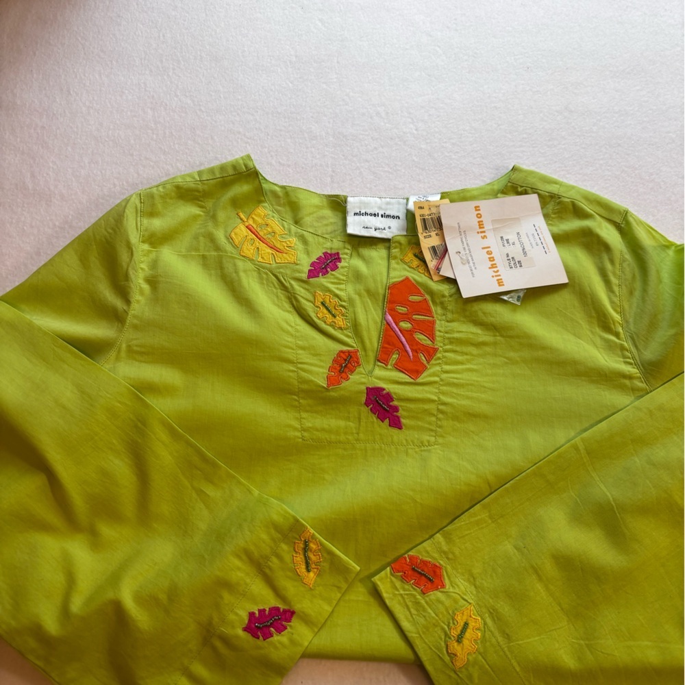 Michael Simon XL Lime Embroidered Chameleon Top NWT - Picture 14 of 15